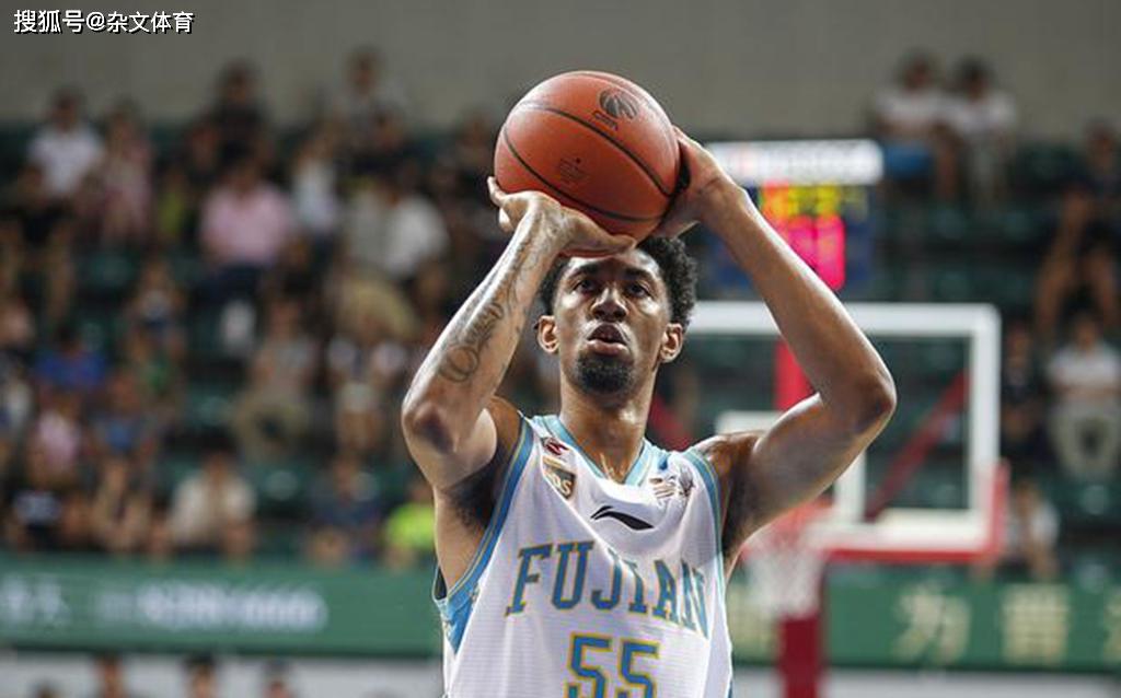 九游网页版登录入口-迈阿密热火训练开放日，赛前篮板制胜引欢呼，社区盾在即，资深球员宣示担当的简单介绍