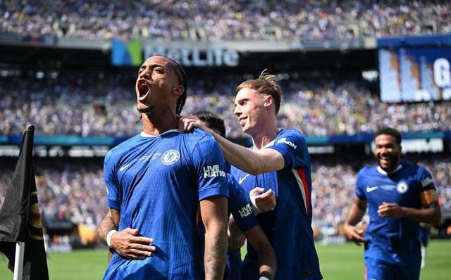 关于浙江队豪取连胜备战德甲加时末段切尔西造点机会，媒体一致点评：今晨里尔备战足总杯的信息